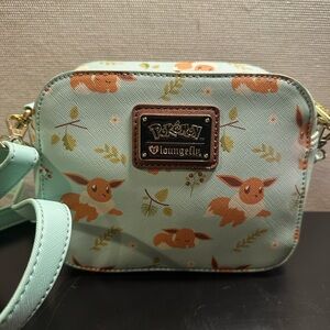 LOUNGEFLY X POKEMON Mint Green Crossbody EEVEE PURSE with Branches HEART Logo